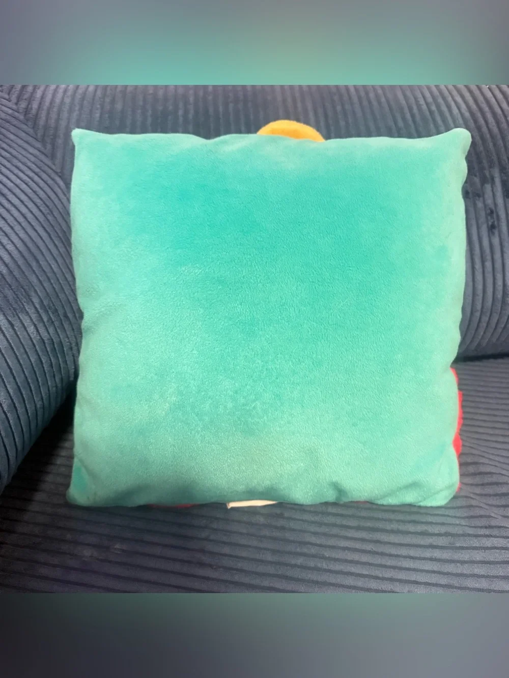 Vintage 90’s Disney Winnie the Pooh Face Pillow Plush
